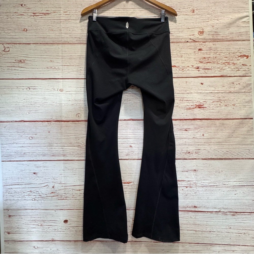Free People FP Movement Resilience Slim-Leg Flares in Black Sz L - Picture 9 of 15